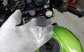 KAWASAKI ZRX400 2004 ZR400E