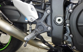 KAWASAKI ZX-25R