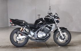 SUZUKI GSX250 ZR250C