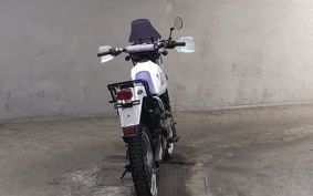 SUZUKI DJEBEL200 SH42A