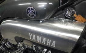 YAMAHA VMAX 2000