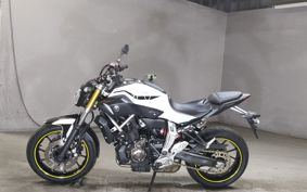 YAMAHA MT-07 RM07J