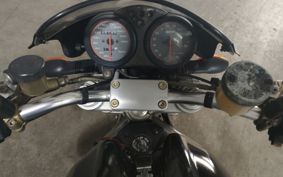 DUCATI MONSTAR 900S 2001 M200AA