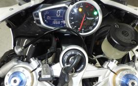 TRIUMPH DAYTONA 675 R 2014