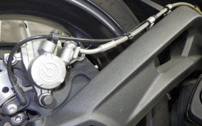 TRIUMPH STREET TRIPLE RS 2021