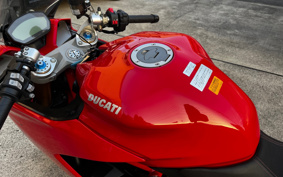 DUCATI SUPER SPORT S 2018 VA01
