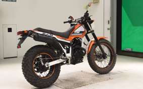 YAMAHA TW225 DG09J