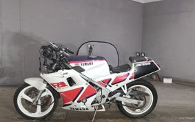 YAMAHA FZR250 2KR