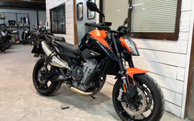 KTM 890 DUKE 2023 TU940