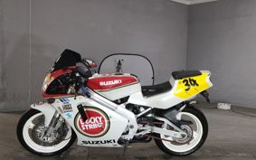SUZUKI RGV250 VJ22A