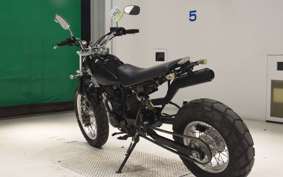 YAMAHA TW225 DG09J