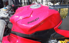 DUCATI パニガーレV2S 2025