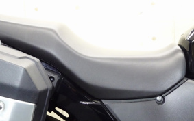 SUZUKI STROM 250 DS11A