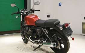 MOTO GUZZI V7 STONE 2 2016