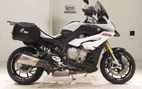BMW S1000XR 2015