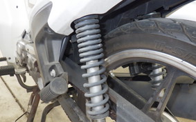 YAMAHA T115