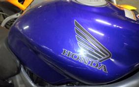 HONDA VTR 250 MC33