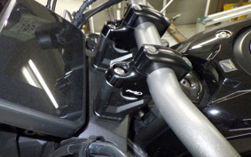 HONDA CB650R E-Clutch 2024 RH17