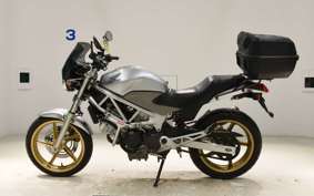 HONDA VTR 250 Gen. 2 2020 MC33