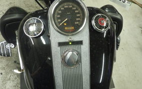 HARLEY FLHR 1450 2006