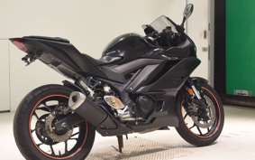 YAMAHA YZF-R25 A 2017 RG43J