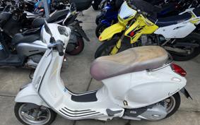 VESPA  VESPA  PRIMA  BEIGE RA125