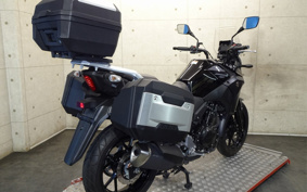 SUZUKI STROM 250 DS11A
