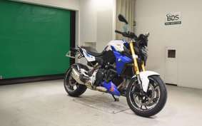 BMW F900R 2024