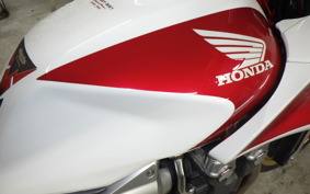 HONDA CB1300SB SUPER BOLDOR A 2006 SC54