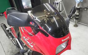 KAWASAKI GPZ900R NINJA 1999 ZX900A