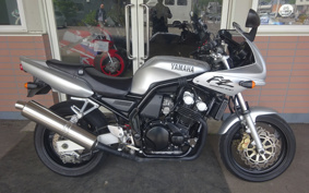 YAMAHA FZ400 1997 4YR