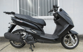 YAMAHA MAJESTYS SG28J