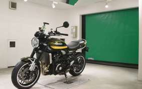 KAWASAKI Z900RS 2021 ZR900C