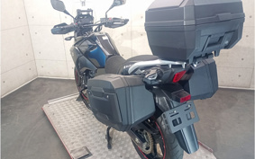 SUZUKI STROM 250 DS11A