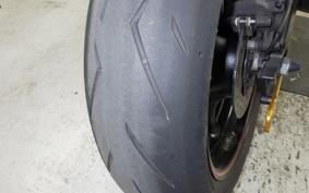 YAMAHA YZF-R6 2019