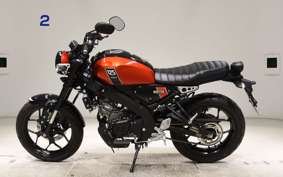 YAMAHA XSR125 1987 RE46J