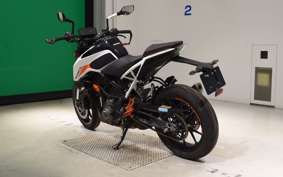 KTM 390 DUKE 2023
