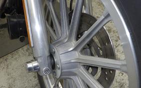 HARLEY XL883 2005