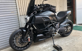 DUCATI DIAVEL DARK 2015 ZDMG105JAEB