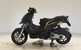 GILERA RUNNER ST200 2008