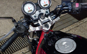 HONDA VTR 250 MC33