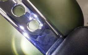 HARLEY FLBS 1870 2022