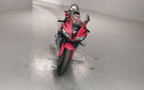 HONDA CBR600RR PC40