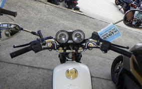 YAMAHA YB125SP
