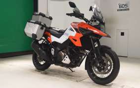 SUZUKI Vｽﾄﾛｰﾑ1050XT 2021 EF11M