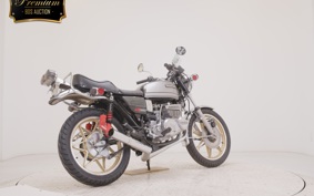 SUZUKI GT380 2021 GT380