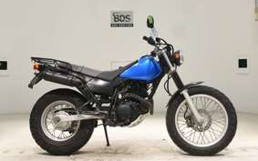 YAMAHA TW225<ｴ･ﾀﾞ> DG09J