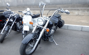 YAMAHA DRAGSTAR 400 CLASSIC 2004 VH01J