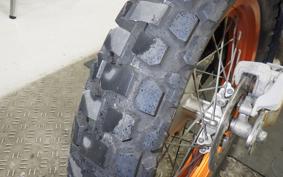 YAMAHA SEROW 250 Gen.2 2025 DG17J