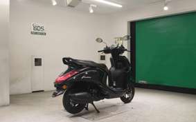 YAMAHA ﾌｧｯｼｰﾉ125ﾊEVEﾘｯﾄﾞ 2017